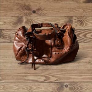 Elegant Brown Leather Shoulder Bag